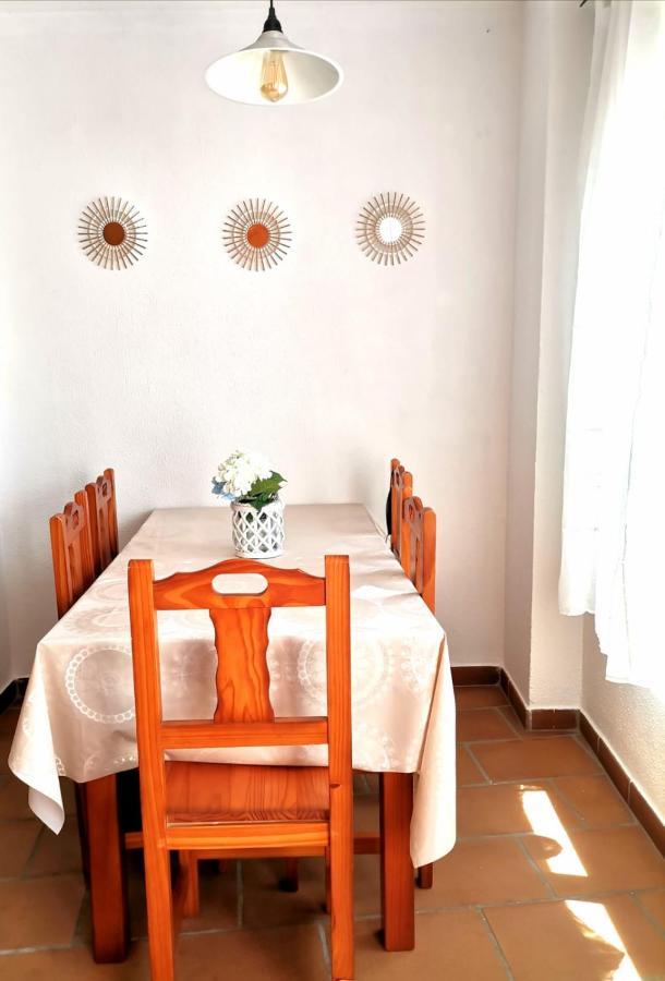 Apartamento En El Casco Historico, A 5 Min Playa. โกนิล เด ลาฟรอนเตรา ภายนอก รูปภาพ