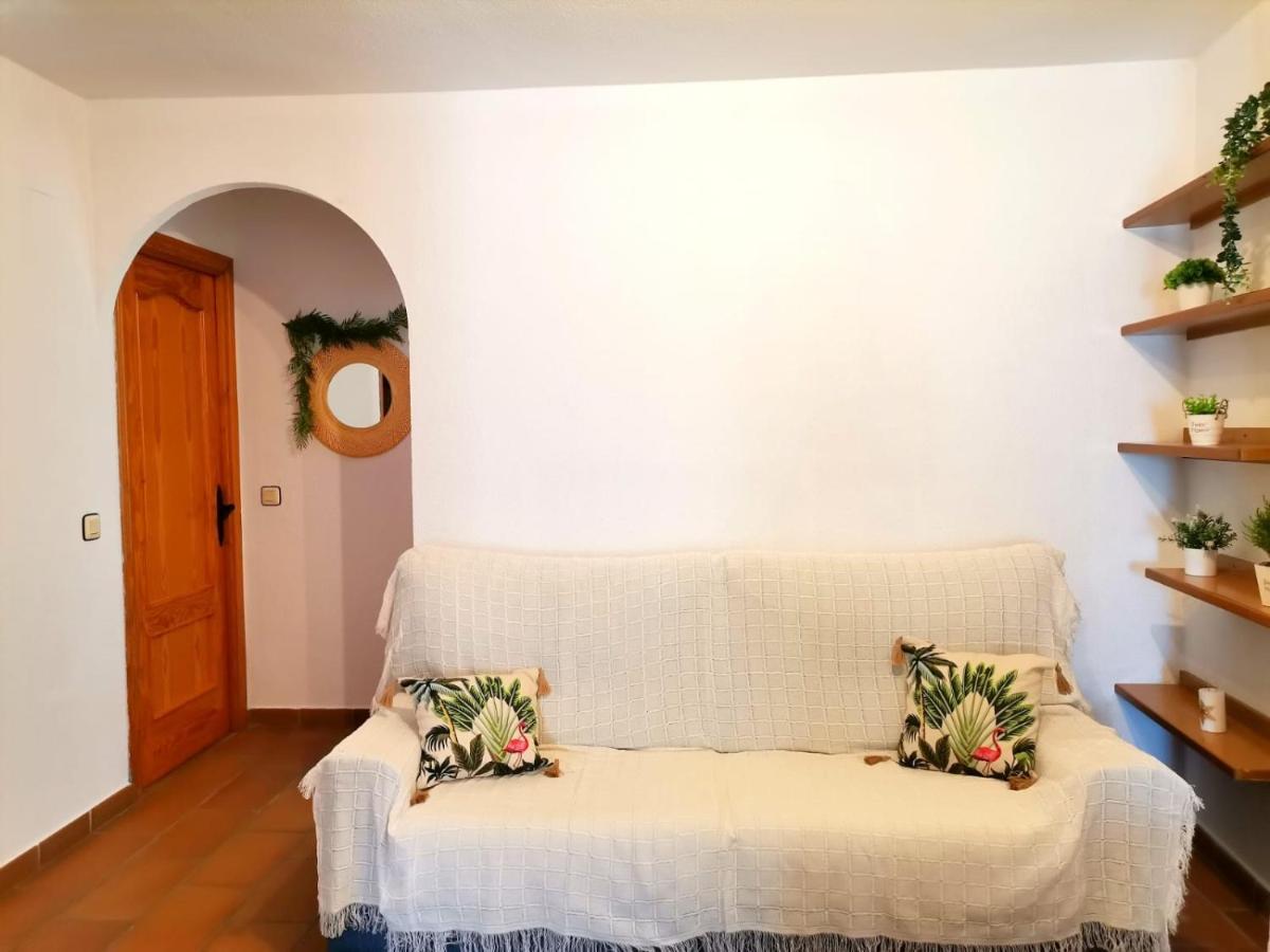 Apartamento En El Casco Historico, A 5 Min Playa. โกนิล เด ลาฟรอนเตรา ภายนอก รูปภาพ