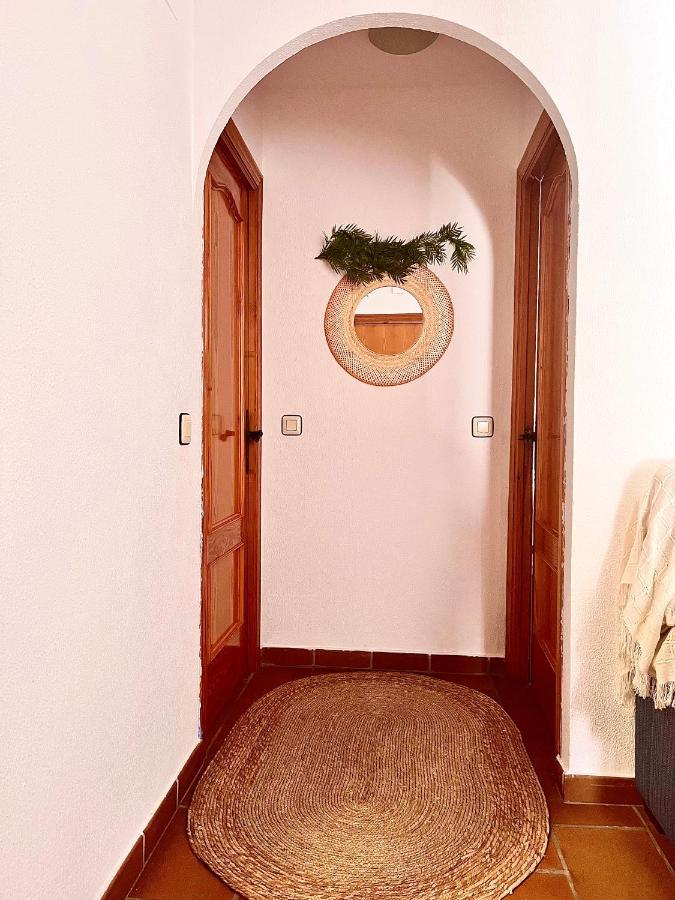 Apartamento En El Casco Historico, A 5 Min Playa. โกนิล เด ลาฟรอนเตรา ภายนอก รูปภาพ
